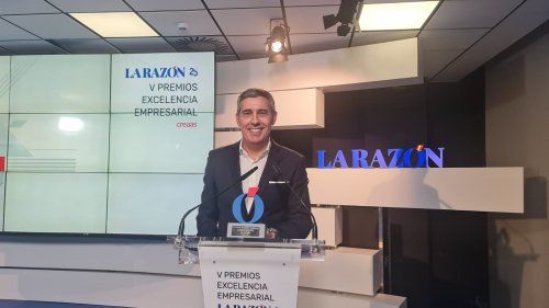 Jose Manuel Fuentes, CEO de Cosmomedia, durante la entrega del Premio Excelencia Empresarial La Razón