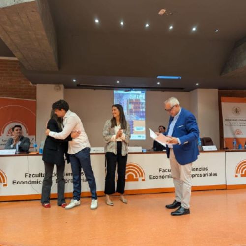 Reconocimiento al Mejor TFG en Marketing e Investigación de Mercados 2024 2025