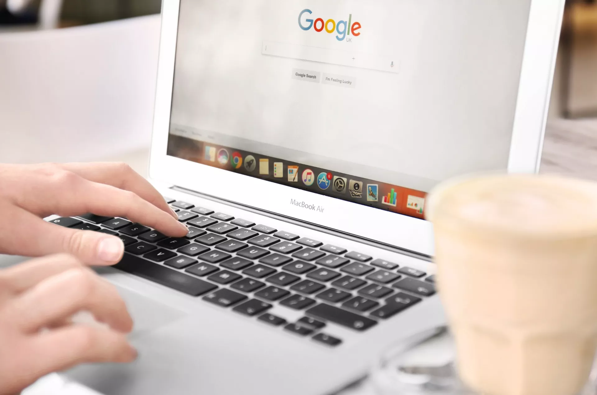 Imágenes incorrectas en la ficha de empresa de Google Maps